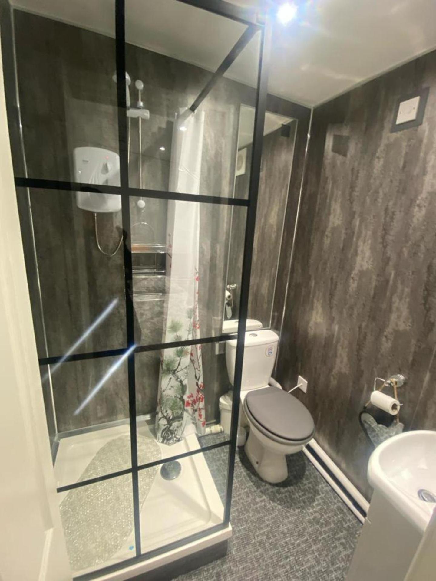 Beautiful 3-Bed Apartment In Merthyr Tydfil Kültér fotó
